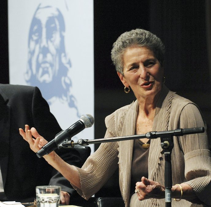 The Historian’s Experience of Political Persecution: New Autobiographical Article by Natalie Zemon Davis, with a Foreword by Stefan Hanß