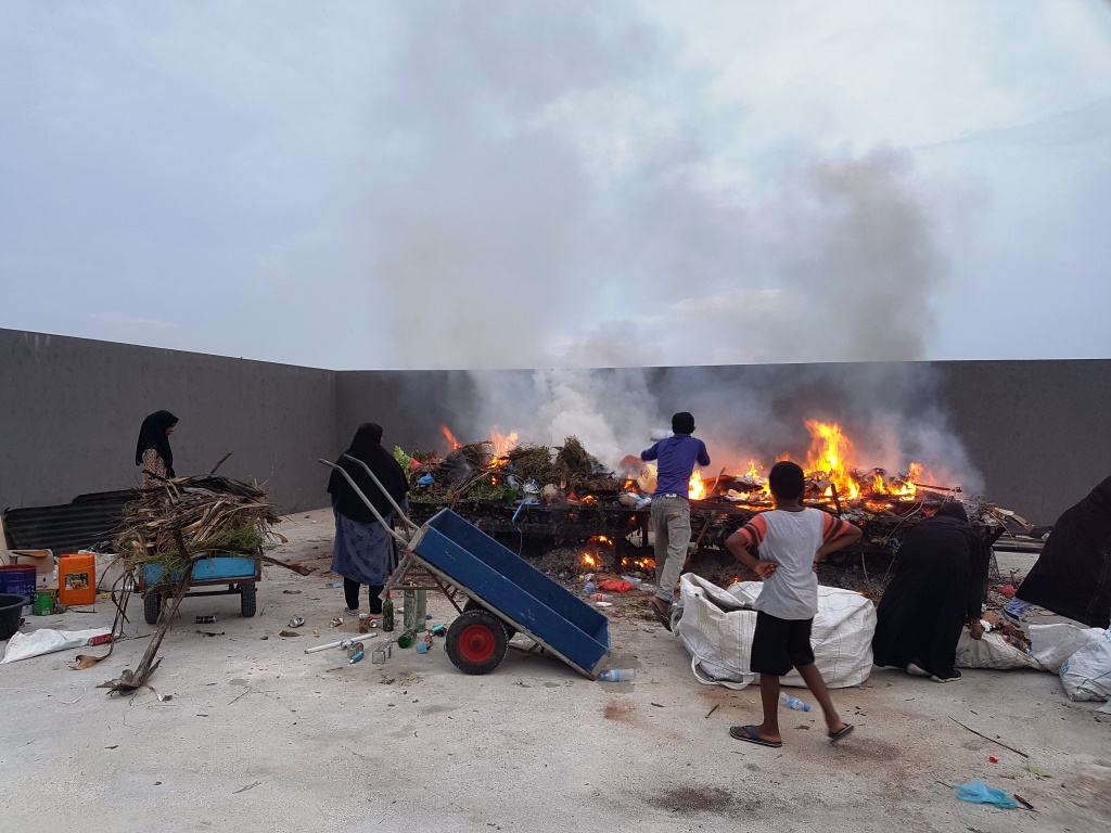 maldives fire