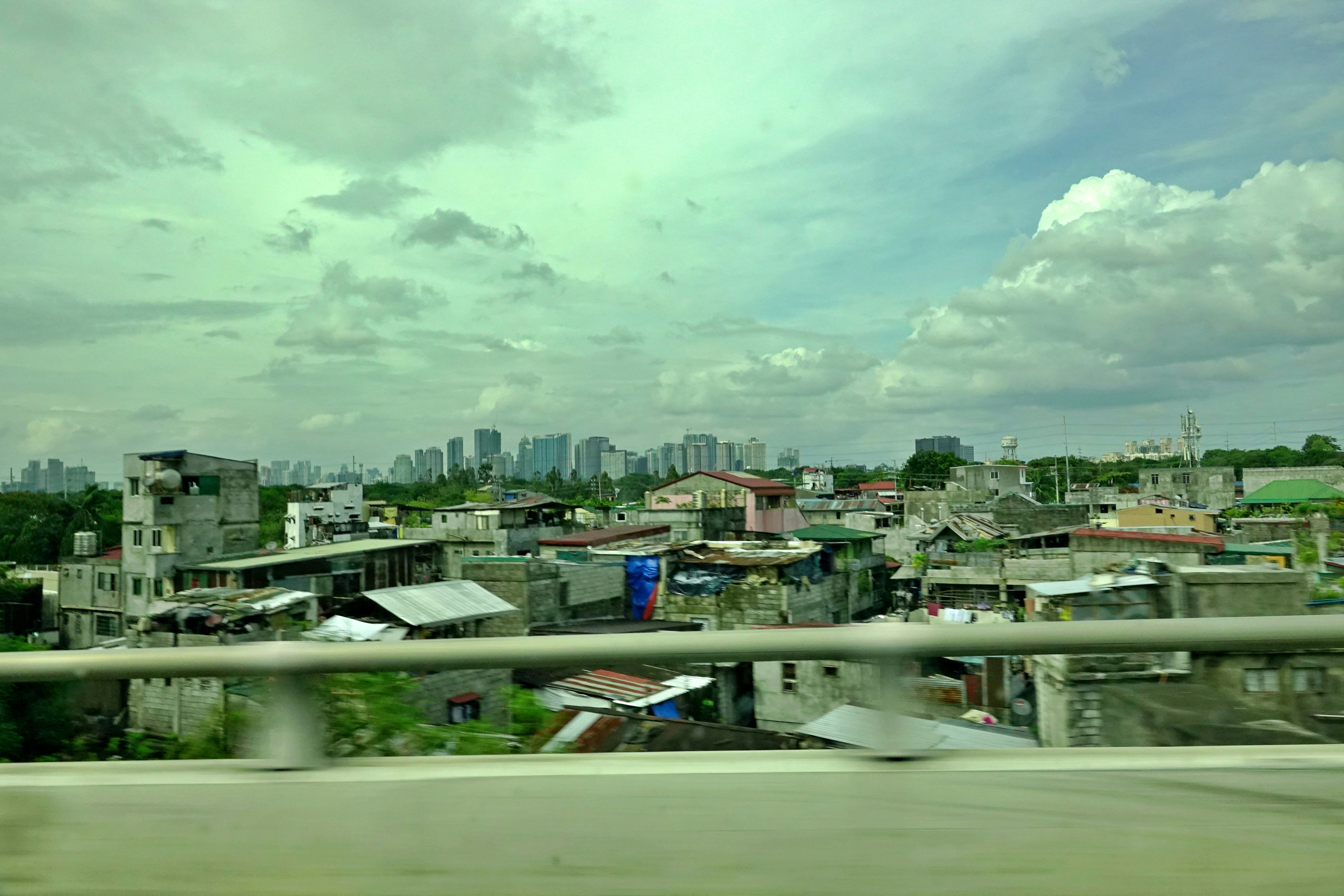 Sylvie james-lo-jKyPTPvi0eA-unsplash A shanty town
