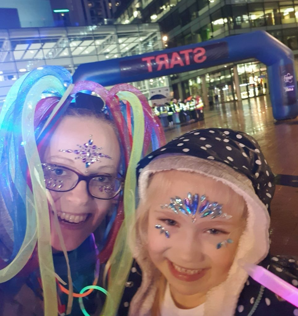 Postdoc Helen Parker and daughter Jessica take part in GLOW walk to raise money for Alzheimer's Society
