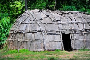 Reconstruction of a Powhatan (from eastern Virginia) dwelling built with bark